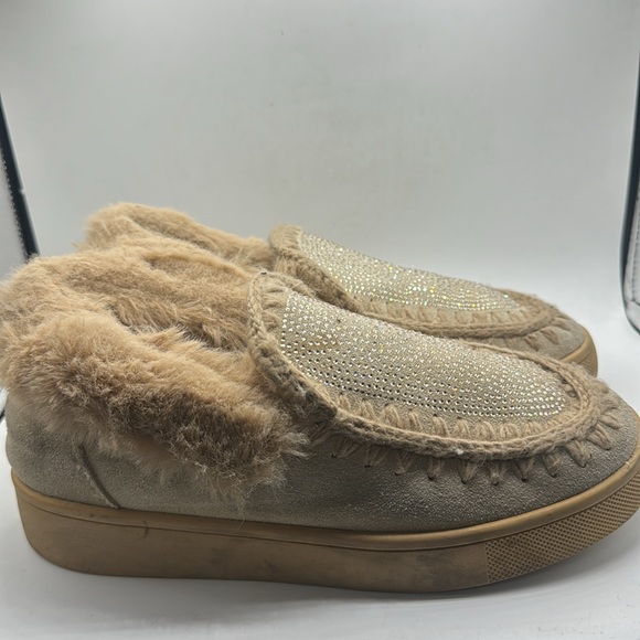 Blondo Waterproof Booties Rhinestones - Picture 5 of 8